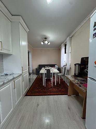 Үйлөрдү сатуу: 4 бөлмө, 192 м², 4 соток, Бишкек, Ак-Ордо 2 ж/м — 5