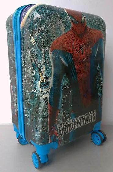 Rančevi, torbe i koferi: Dečiji kofer na točkiće sa motivom Spajdermena, idealan za putovanja — 11