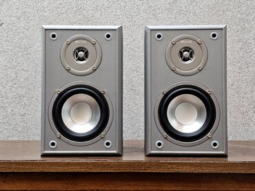 Zvučnici i stereo sistemi: Magnat kompaktne bookshelf zvučničke kutije – par - Dvosistemski — 1