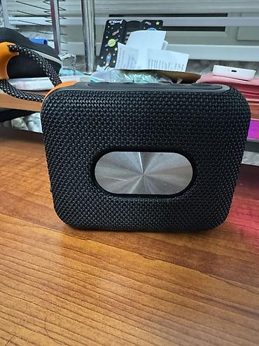 smart box: Портативная Bluetooth-колонка Hoco - Брендовый дизайн: тканевое — 4