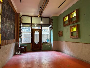 Kommersiya daşınmaz əmlakının satışı: Nizami metrosunun yaxınlığında, Qoç ət restoranın yanında 16 mərtəbəli — 10