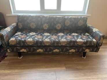 диваны в расрочку: Бүктөмө диван, Колдонулган