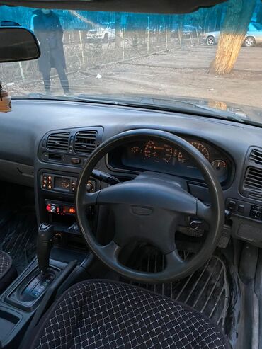 Mitsubishi: Mitsubishi Galant: 1995 г., 1.8 л, Автомат — 12