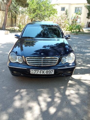 Mercedes-Benz C 200: 2 л | 2000 г. Седан