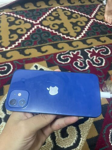 телефон бву: IPhone 12, Б/у, 128 ГБ, Синий, Кабель, 77 %