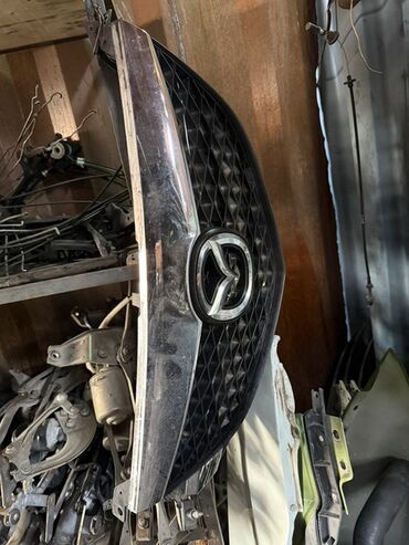 Решетки радиатора: Решетка радиатора Mazda — 1