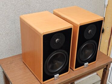 Zvučnici i stereo sistemi: Canton Ergo 200 – par Hi‑Fi bookshelf zvučnika - Tip: dvosistemski — 10