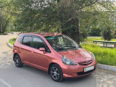 самая дорогая машина в кыргызстане: Honda Jazz: 2005 г., 1.5 л, Механика, Бензин, Хэтчбэк