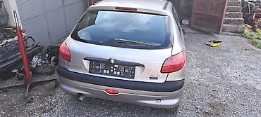 kombi sa korpom: PEUGEOT 206 - KOMPLETAN AUTO U DELOVIMA | imam sve delove za peugeot — 5