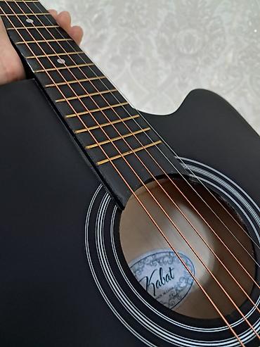 hard rock: Акустическая гитара цвет — матовый чёрный. Состояние: новый Торг при — 3