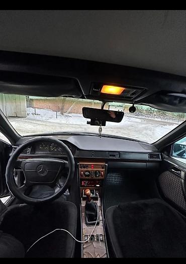 lexus 330 rx 2004: Mercedes-Benz W124: 1993 г., 3.2 л, Механика, Бензин, Универсал — 6