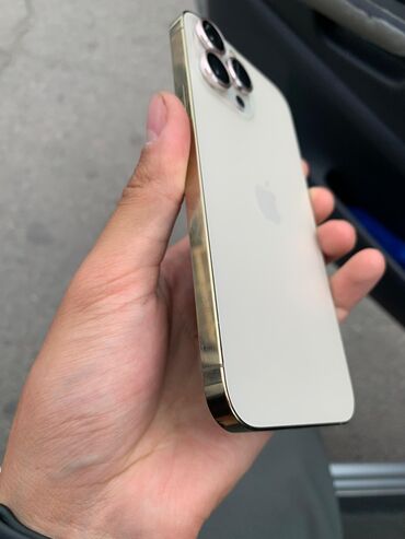 Apple iPhone: IPhone 13 Pro Max, Б/у, 128 ГБ, Золотой, Чехол, 75 %