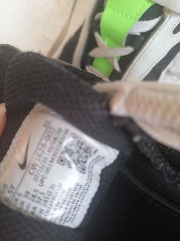 replay spagerice: NIKE AIR MAX patike br 39, dužina unutrašnjeg gazišta 24,5 cm. Slanje — 2