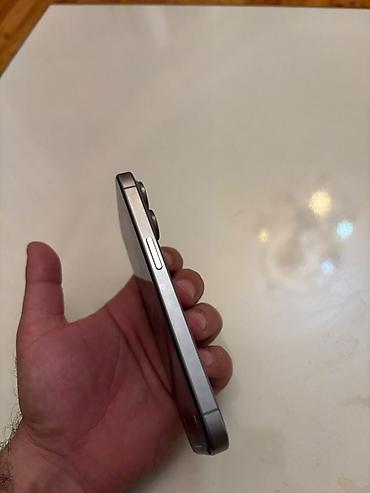 sntv sumqayit unvan: IPhone 15 Pro, Göy, Face ID — 2