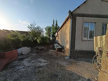 Дома: Продаётся жилой дом с приусадебным участком. Ыссык-Атинский р-н, с — 3