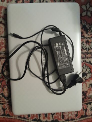 ekran kartı notebook: Toshiba noutbuk + adapter Texniki göstəricilər (ekrandakı məlumatlara