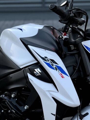 Мотоциклы: Suzuki GSX-S 2019года Пробег всего 3 000 км Оснащён всеми — 6