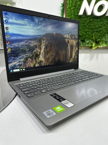 как взять в рассрочку ноутбук: Ноутбук, Lenovo, 8 ГБ ОЗУ, Intel Core i5, 15.6 ", Б/у, Для несложных задач, память SSD