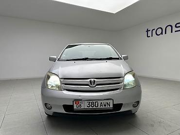 Toyota Ist: 2003 г., 1.5 л, Автомат, Бензин, Хэтчбэк