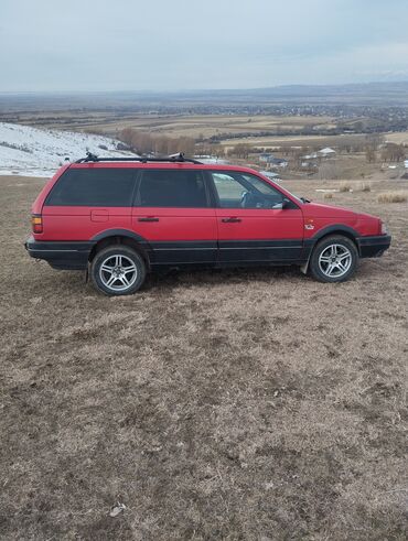 Volkswagen: Volkswagen Passat Variant: 1991 г., 2 л, Механика, Бензин, Универсал — 3