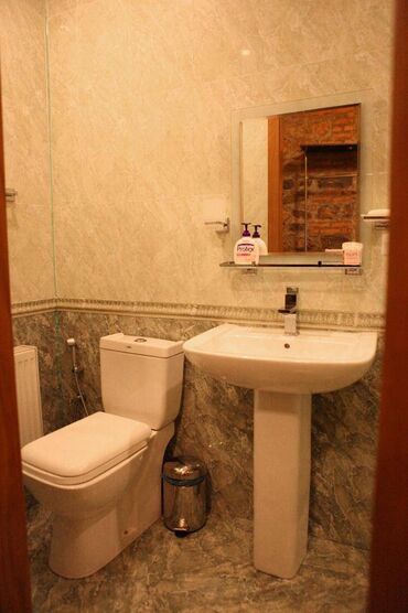 Günlük kirayə evlər: 200 kv. m, 4 otaqlı — 21