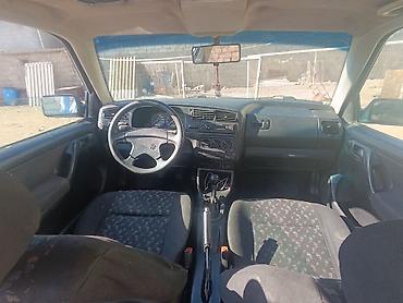 şkoda: Volkswagen Golf: 1.8 l | 1993 il Hetçbek — 5