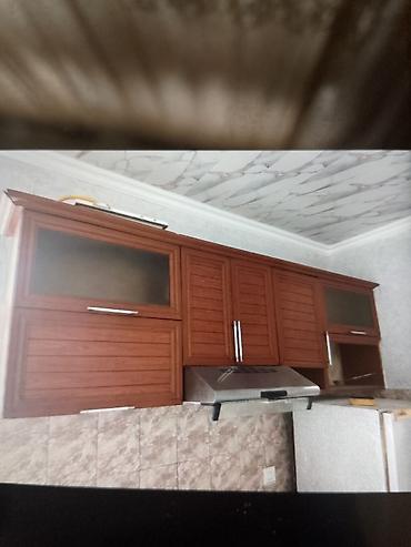 Mətbəx dolabları: Mətbəx üçün divar dolabı dəsti və havatəmizləyici - Material — 2