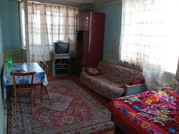 pulsuz ev verilir: 170manata,kire verilir gence şeherinde pasyolkada