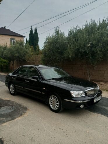 Hyundai: Hyundai XG (Grandeur) sedan - Kuzov: qara rəng, xrom detallar, 16" — 16