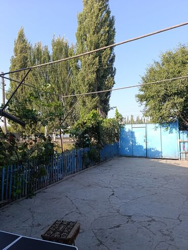 продаются дом пишпек: Дом, 90 м², 4 комнаты