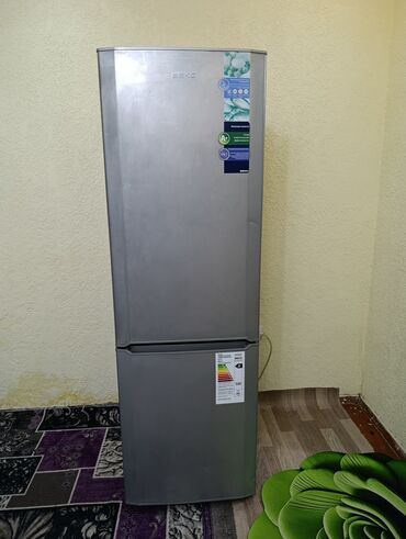 муздаткычтар буу: Муздаткыч Beko, Колдонулган, Эки камералуу, No frost, 55 * 175 * 60