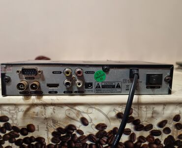 hdm: DVB-T2 + IPTV Rəqəmsal TV Box Tam işlək vəziyyətdə – Pult + HDMI/AV