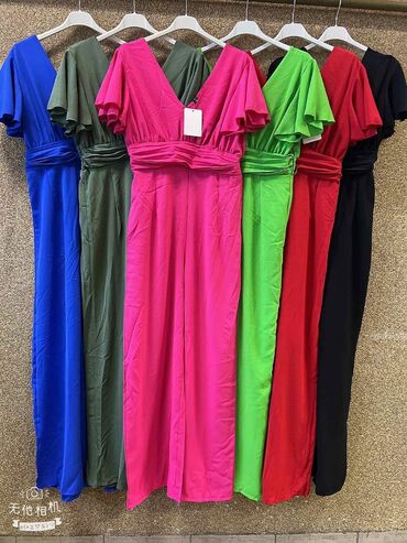 Kombinezoni: Kombinezon: 2400 dinara
NOVI MODEL!!! — 10