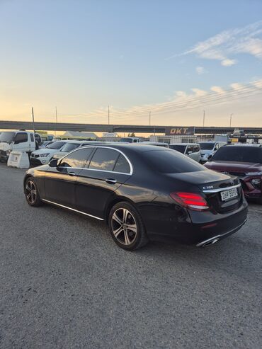 Mercedes-Benz: Mercedes-Benz E-Class: 2019 г., 2 л, Бензин — 5