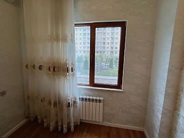 Uzunmüddətli kirayə mənzillər: Ünvan : Sumqayıt Bulvarı Kristal Abşeron 2. Mənzil 1 mərtəbədə — 2