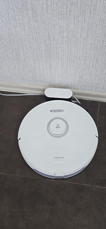 robot tossoran: Roborock S8 robot tozsoran və yuyucu - Model: Roborock (ağıllı robot — 1