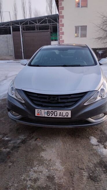 хонда сивик леви руль автамат хежибек серебристый: Hyundai Sonata серебристого цвета с черной крышей. Автомобиль оснащен