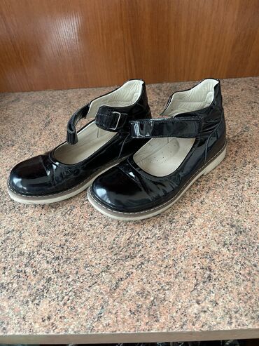 обувь для школы: Скоро в школу !!!!!!!!!!Фирменная, кожаная ортопедическая обувь 34