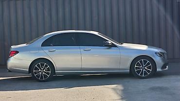 mers 210: Mercedes-Benz E-Class: 2020 г., 2 л, Автомат, Бензин, Седан — 5