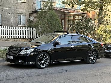 тает: Toyota Camry: 2012 г., 2.5 л, Автомат, Бензин, Седан — 3