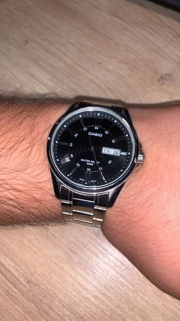 Eynəklər: Qol saatı, Casio, rəng - Qara