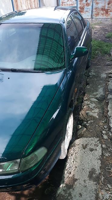 туманик акорд: Mazda Cronos: 1993 г., 2 л, Механика, Бензин, Седан — 1