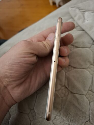 Apple iPhone: IPhone 8, Qızılı, Barmaq izi — 3