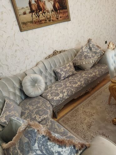 Yataq otağı dəstləri: Künc divan