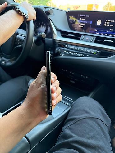 Apple iPhone: IPhone X, Черный — 6