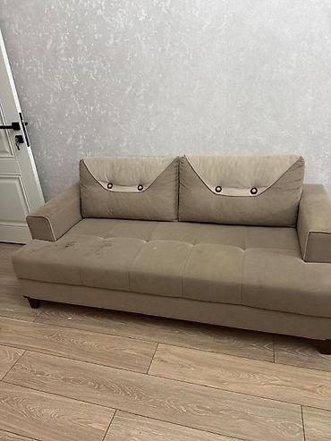 Bej rəngli ikili divan Divan açilmir baza yoxdu . Təcili çıxmalı