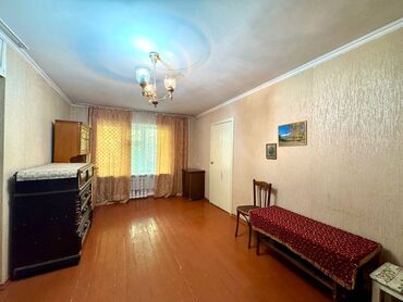 недвижимость в бишкеке продажа квартир: 2 комнаты, 43 м², Хрущевка, 1 этаж, Косметический ремонт