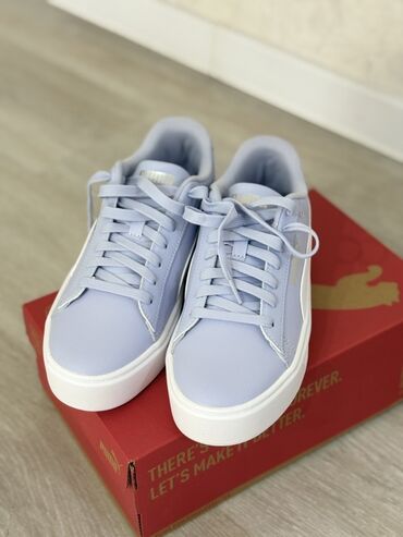 обувь для фитнеса: Кроссовки PUMA Smash Platform v3 Оригинал - Женская модель - Цвет