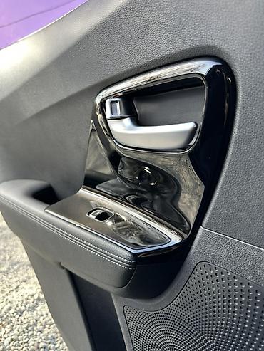 Kia: Kia Niro: 2017 г., 1.6 л, Автомат, Гибрид, Кроссовер — 9