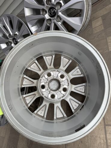 Диски: Литые Диски R 15 Toyota, Комплект, отверстий - 5, Б/у at lalafo.kg — 9 Диски: Литые Диски R 15 Toyota, Комплект, отверстий - 5, Б/у — 9